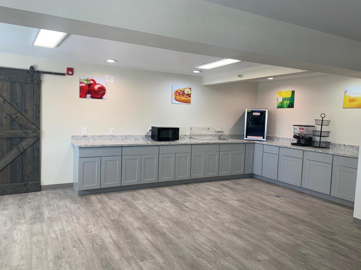 Quality Inn Albuquerque East I-40 Juan Tabo Exit Εξωτερικό φωτογραφία