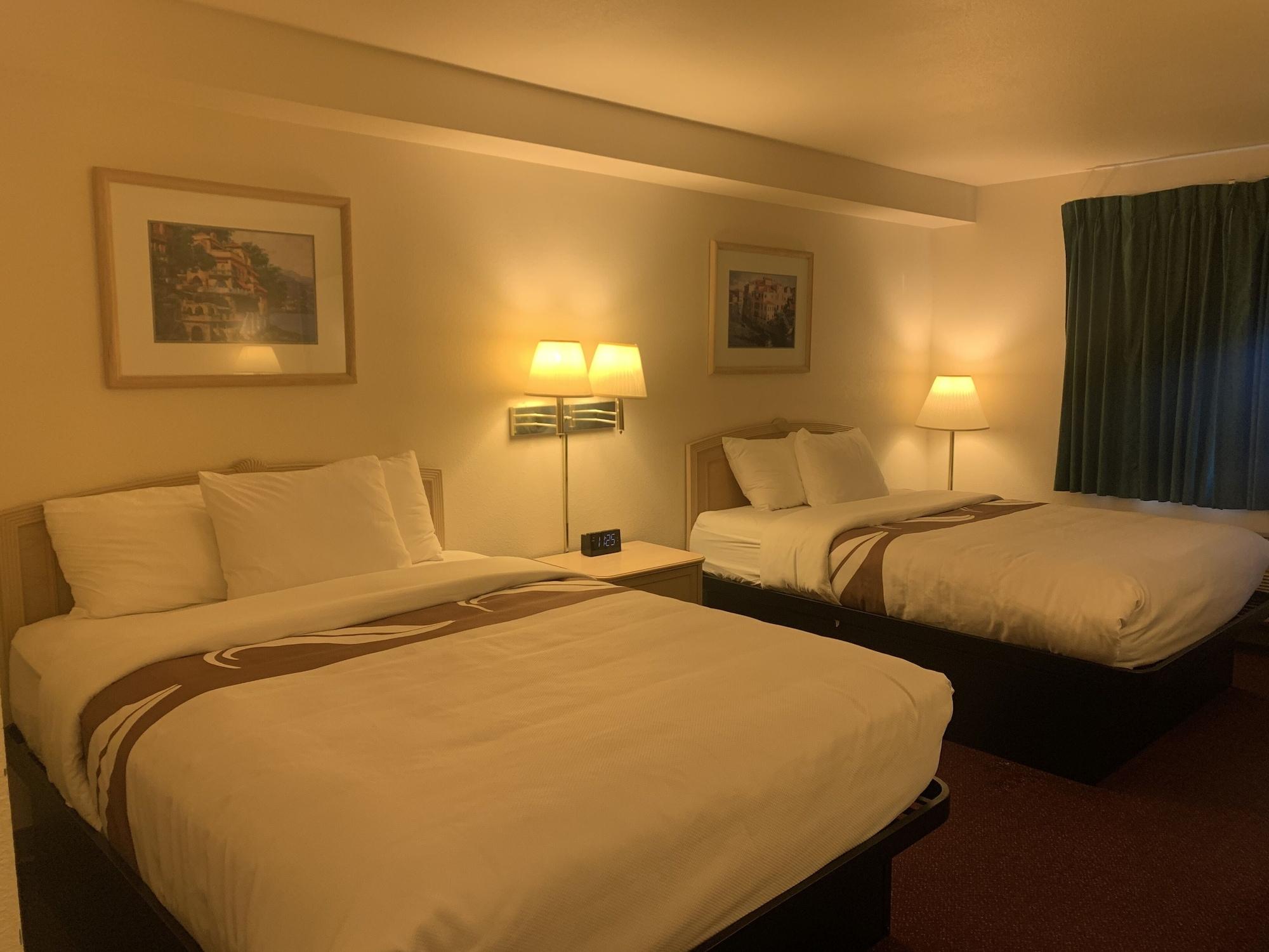 Quality Inn Albuquerque East I-40 Juan Tabo Exit Εξωτερικό φωτογραφία