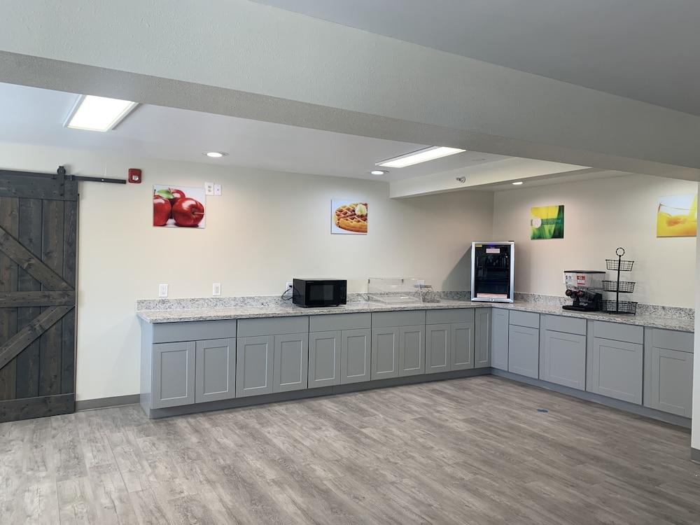 Quality Inn Albuquerque East I-40 Juan Tabo Exit Εξωτερικό φωτογραφία