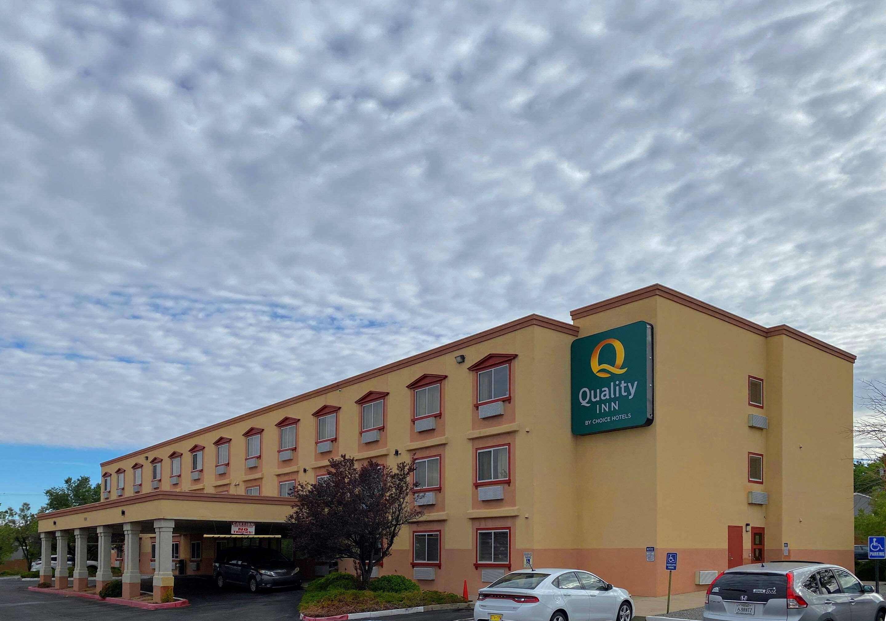 Quality Inn Albuquerque East I-40 Juan Tabo Exit Εξωτερικό φωτογραφία