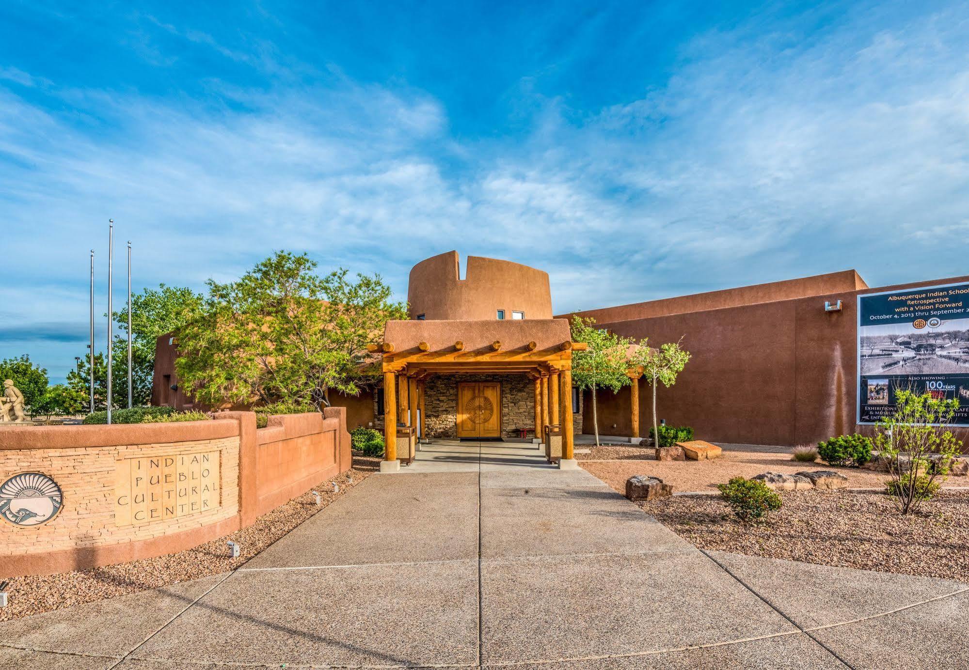 Quality Inn Albuquerque East I-40 Juan Tabo Exit Εξωτερικό φωτογραφία