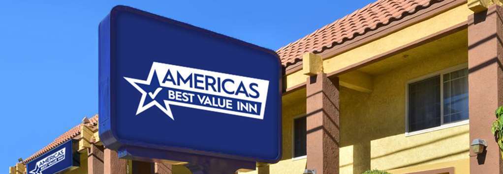 Quality Inn Albuquerque East I-40 Juan Tabo Exit Εξωτερικό φωτογραφία